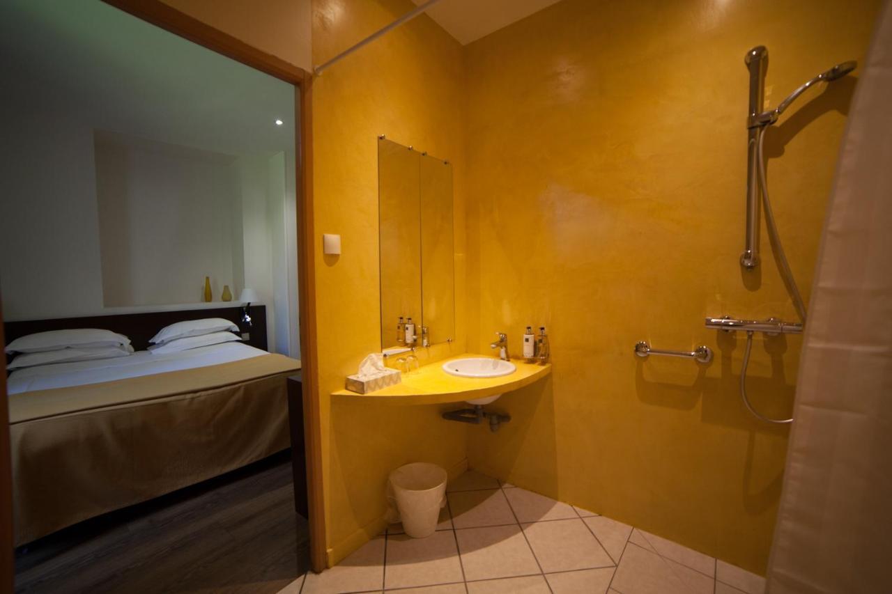 Hotel La Beauze 오뷔송 외부 사진